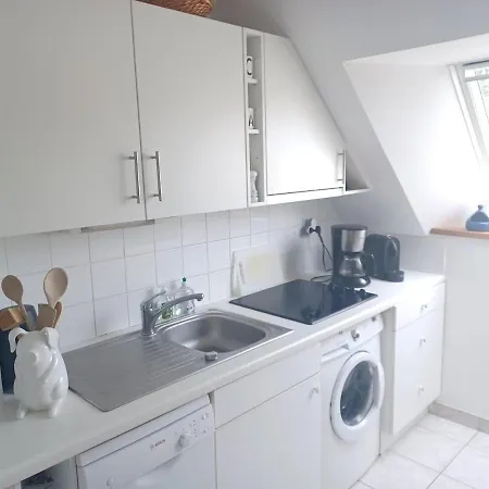 Apartman Sandy And Tennis Court